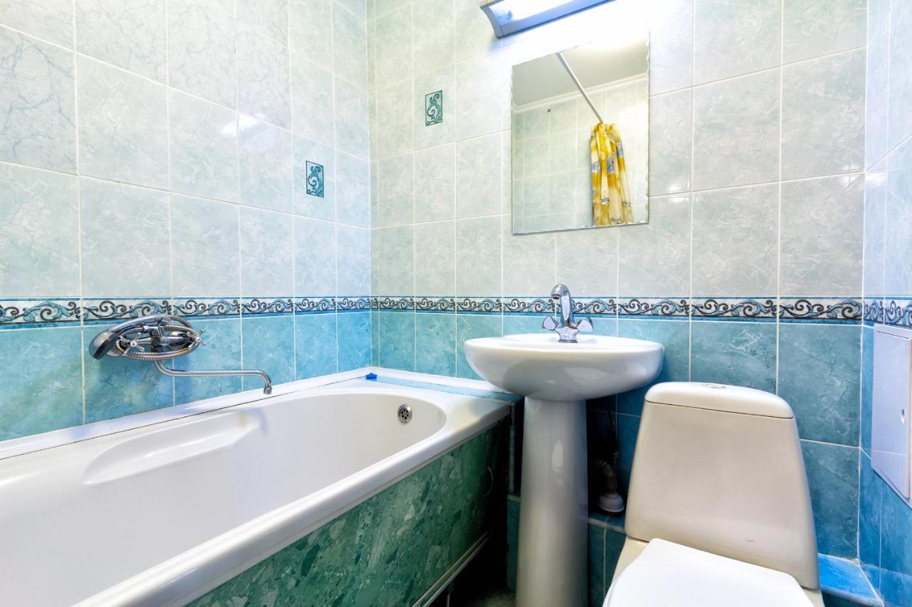 אלמטי 433 Lighthouse Apartments Arbat - Traveler'S Choice מראה חיצוני תמונה
